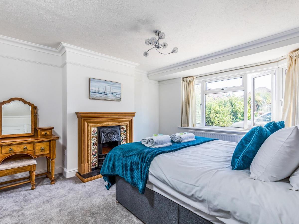 Pass The Keys Lovely Ground Floor Flat With Large Garden Chichester Bagian luar foto